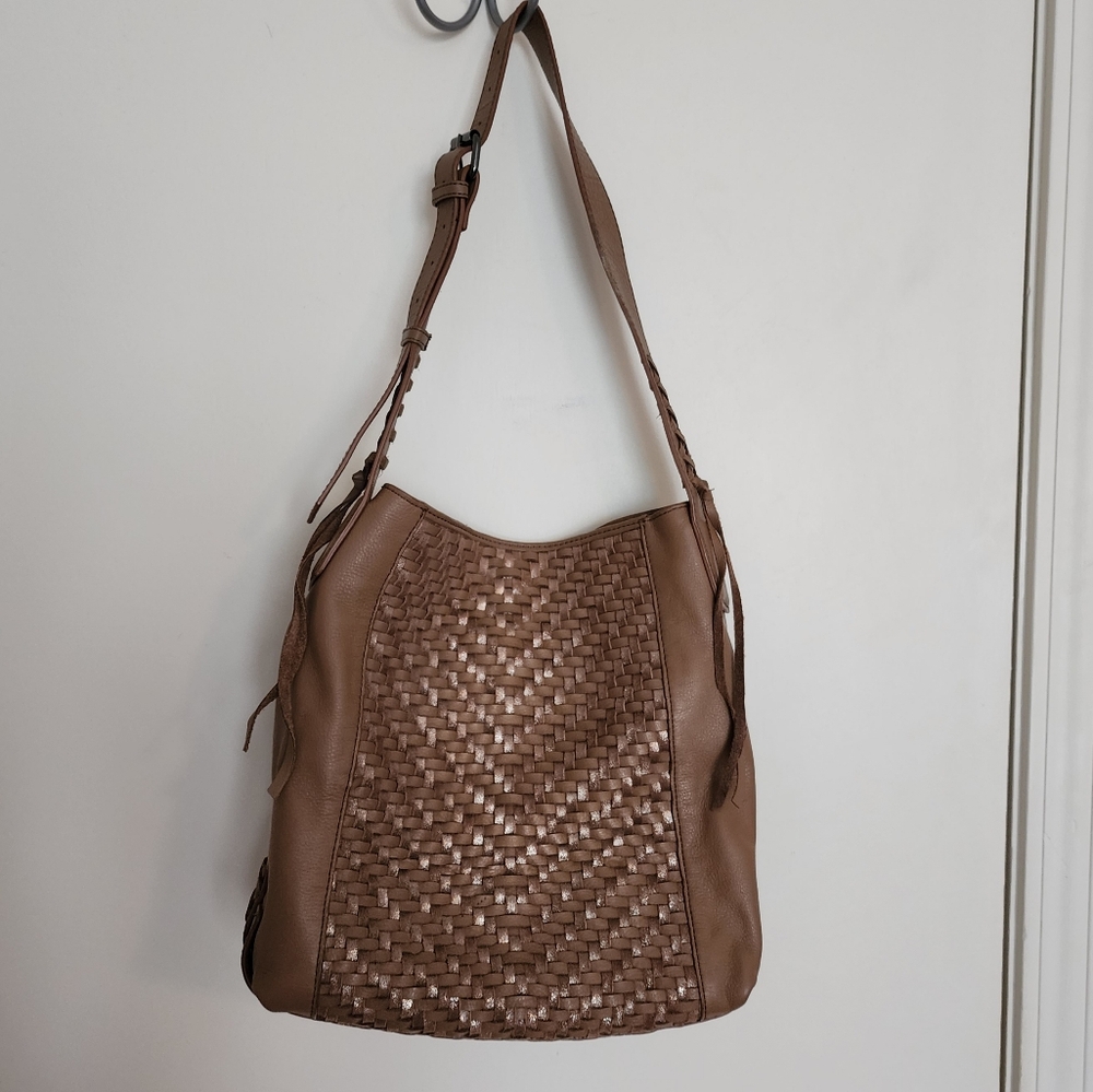 Kooba Aisha Shoulder Bag in Color Cigar Metallic